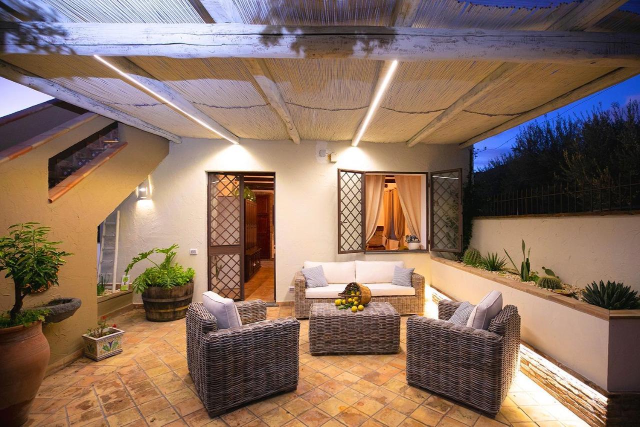 Villa Alcantara Di Charme Graniti Dış mekan fotoğraf